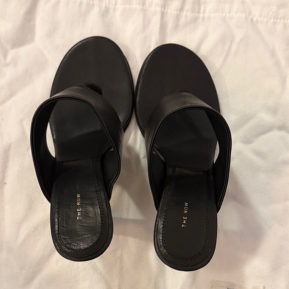 NEW The Row Signum Thong Sandal Heels 37 7